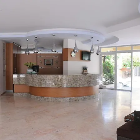 Gunes House 호텔 2*